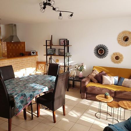 Bienvenue Chez Romane Aigueze Exterior foto
